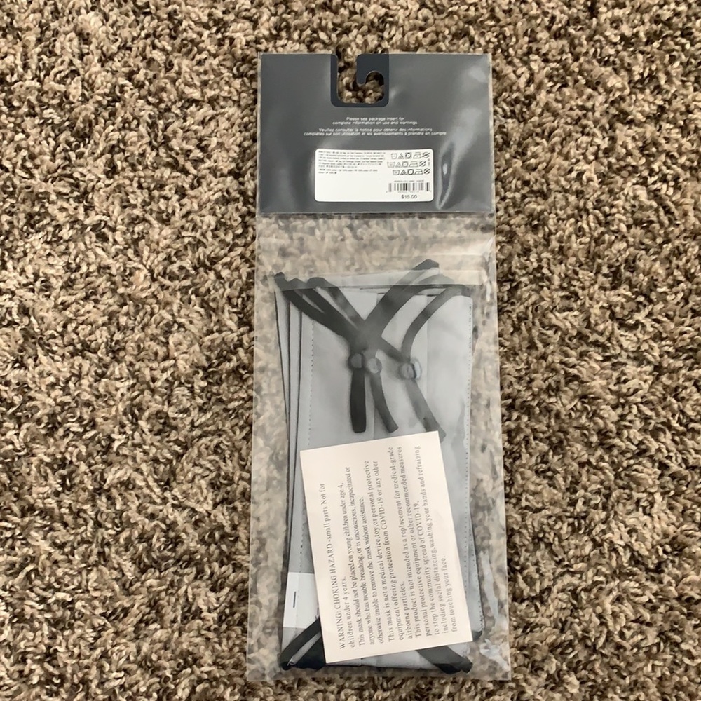 Gap Factory 3-Pack Adult Cloth Face Mask, All Black - Picture 2 of 6